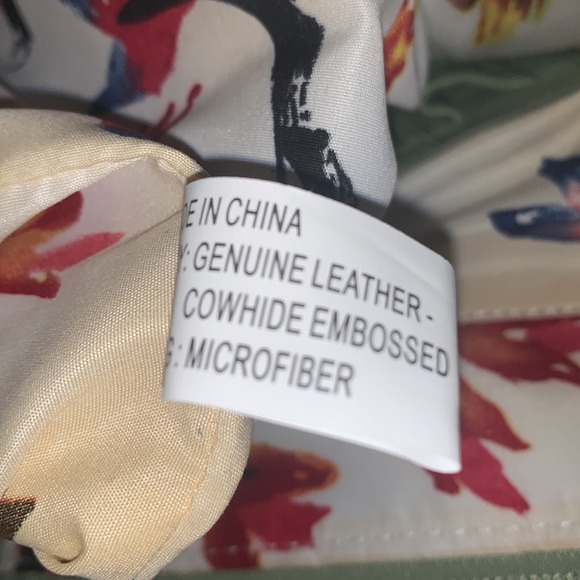 Chi by Falchi Shoulder Bag - Picture 13 of 13